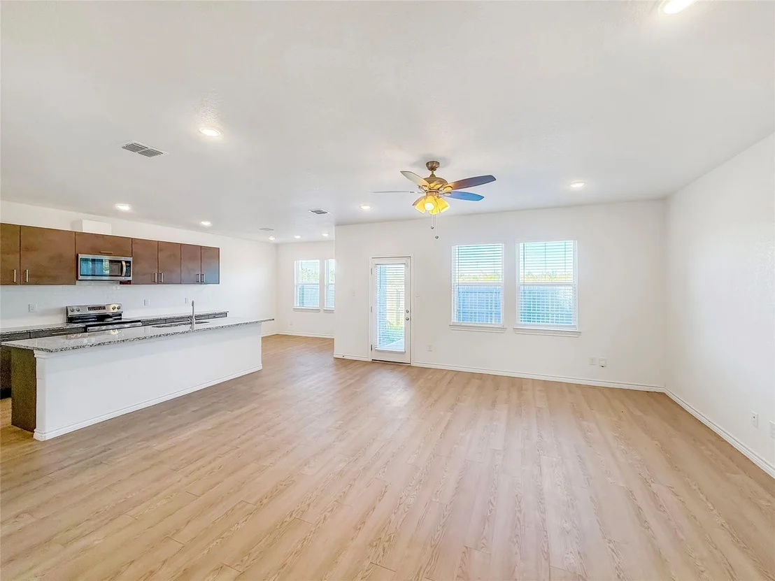 Photo of 6541 Road 5503