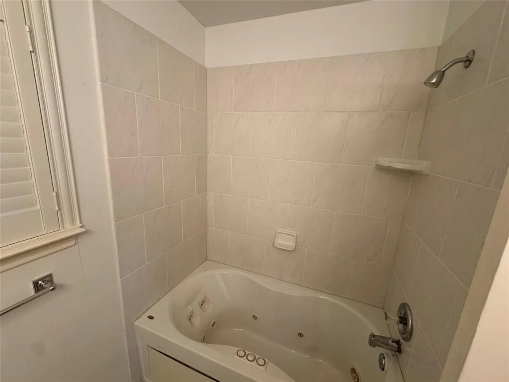 Photo of 12318 Renwick Drive