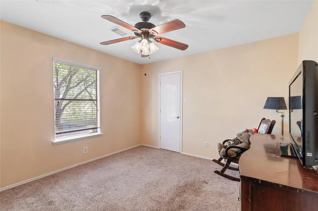 Photo of 3727 Oak Lace Drive