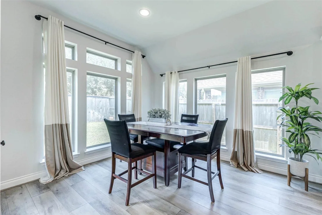 Photo of 1618 Hackberry Heights Drive