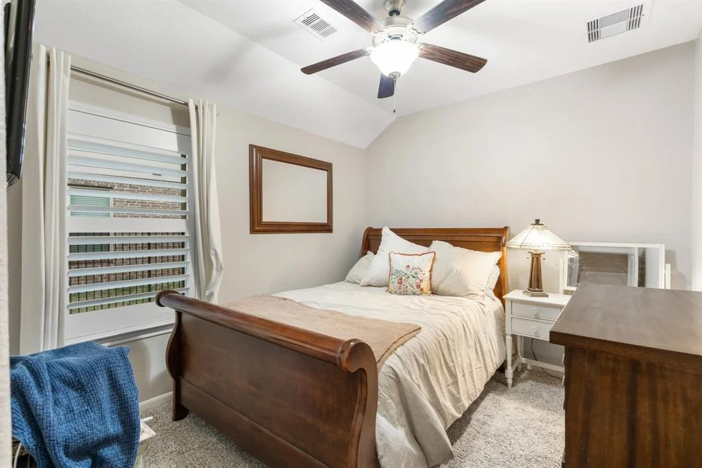Photo of 142 Bloomhill Place