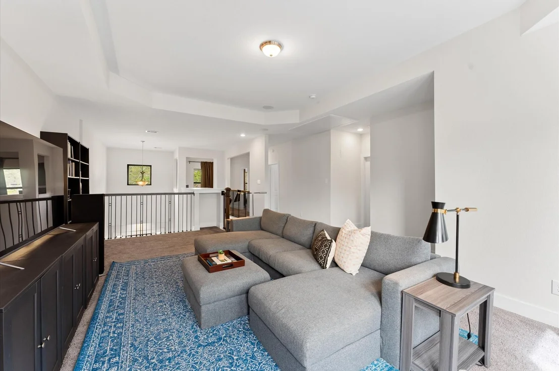 Photo of 418 Isolde Drive
