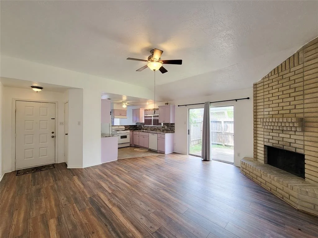 Photo of 6704 Bluebottle Lane