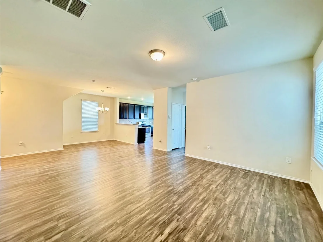 Photo of 15818 Smithland Drive