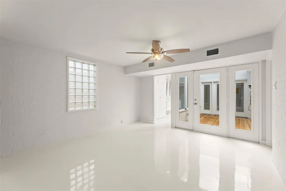 Photo of 10211 Willowgrove Drive