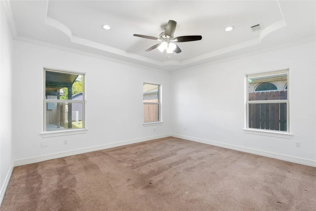 Photo of 701 Avenue N