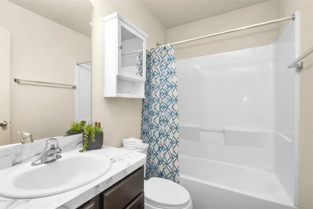 Photo of 2039 Harmon Park Court