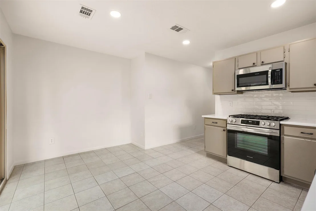 Photo of 4826 Gypsy Forest Drive