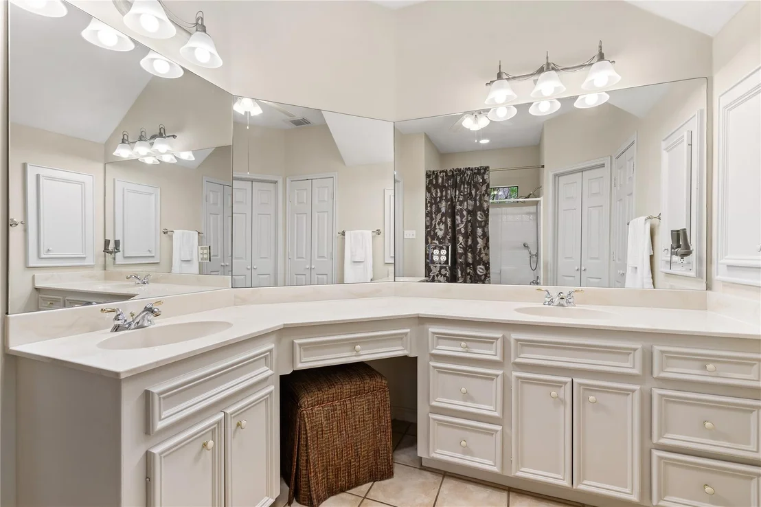 Photo of 14839 Libra Court