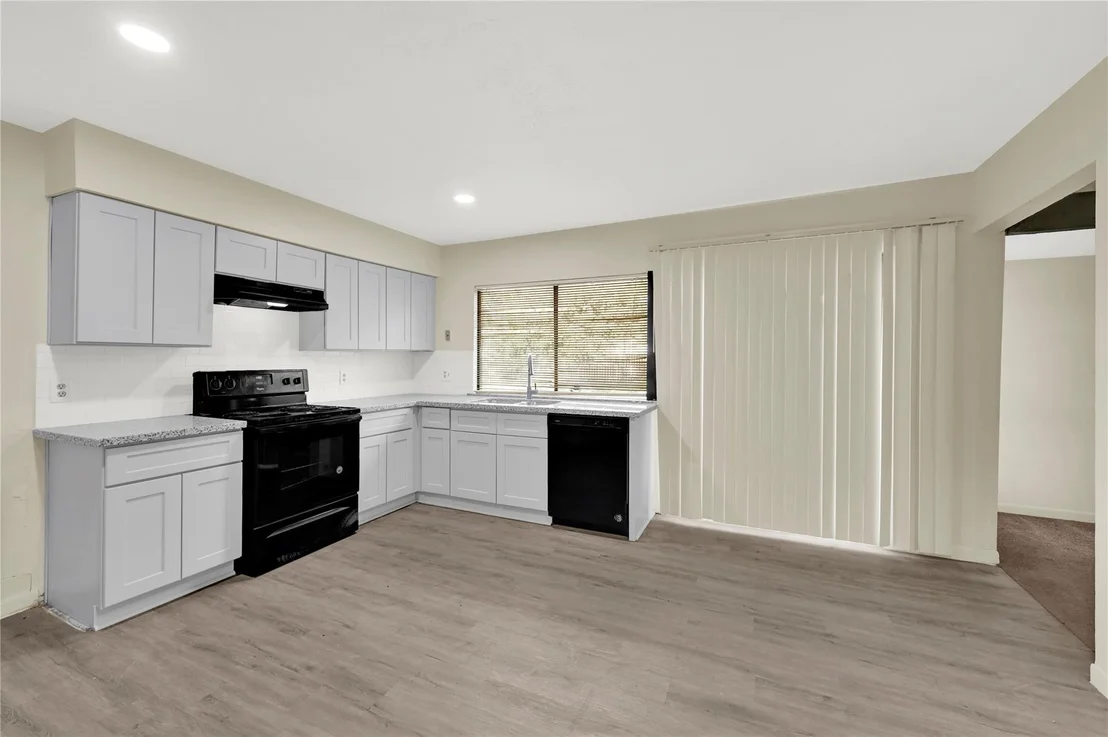 Photo of 15802 Ironfork Drive