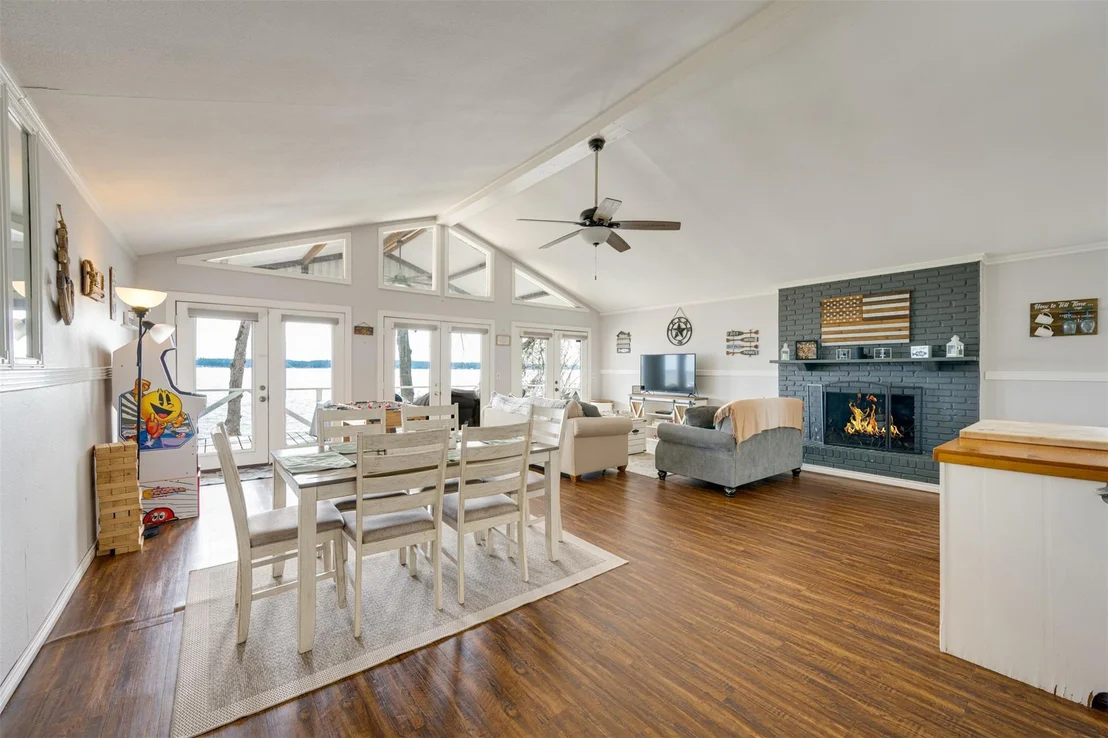 Photo of 1067 Beachside Drive