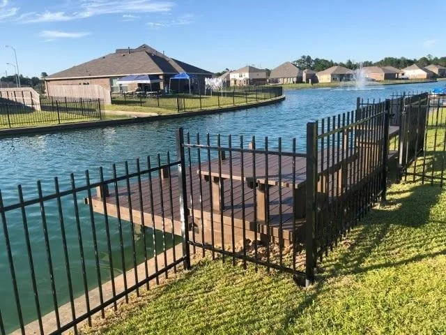 Photo of 3747 Lake Bend Shore Drive