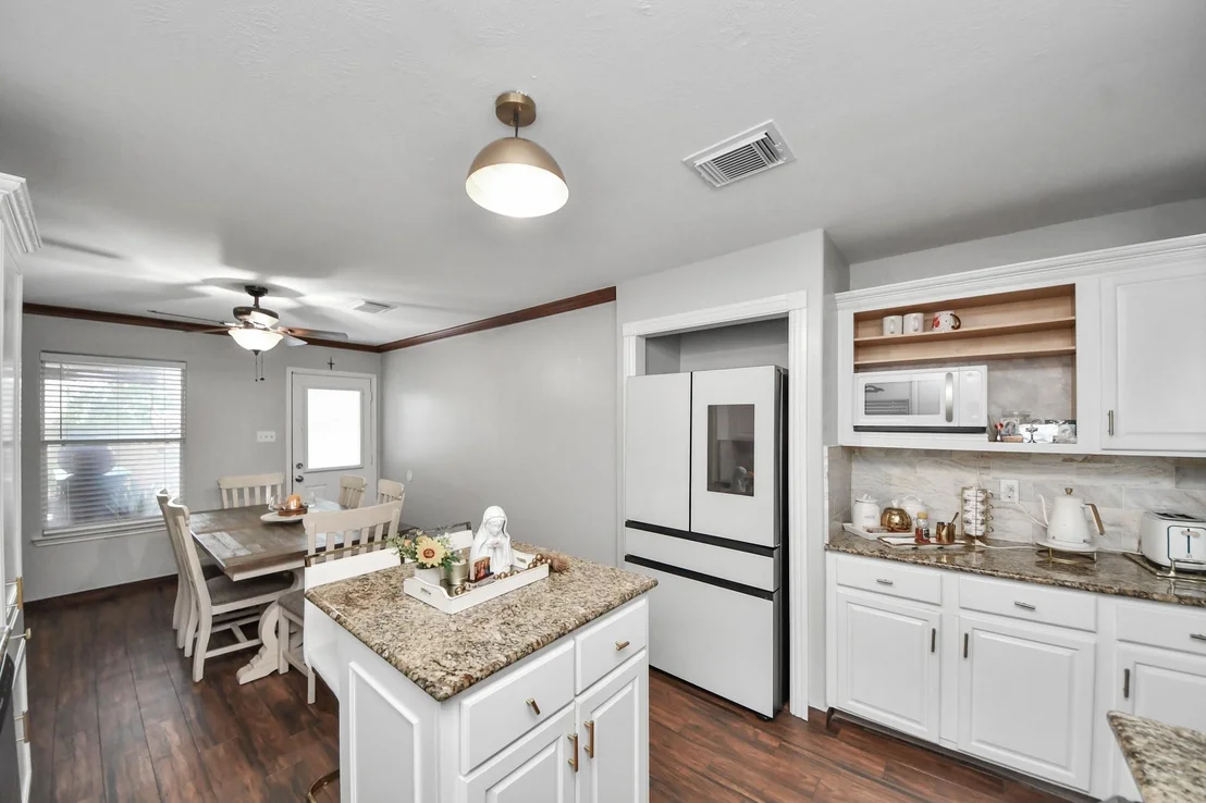 Photo of 21739 Stoney Bluff Lane