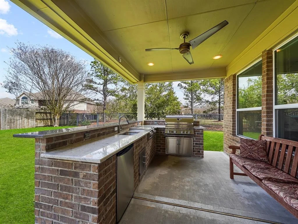 Photo of 19530 Crescent Meadow Drive