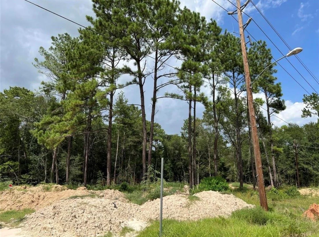 Photo of 18702 Continental Parkway