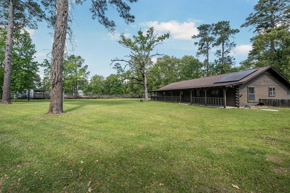 Photo of 12049 Clark Lane