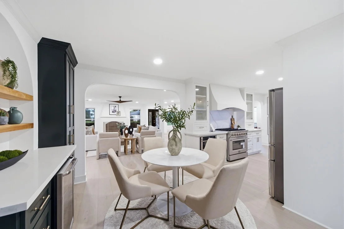 Photo of 10714 Cranbrook Road