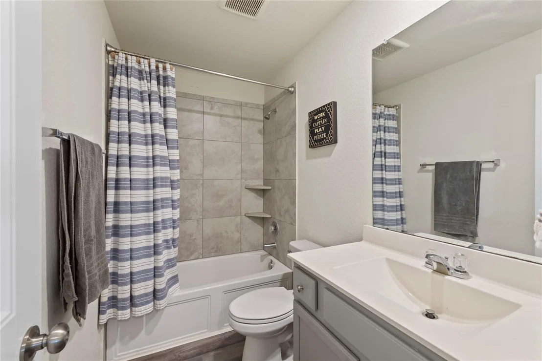 Photo of 615 Laurel Trail Lane