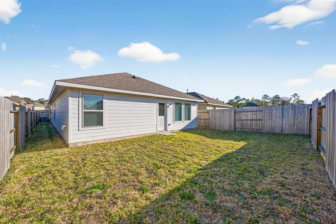Photo of 21015 Longeni Drive