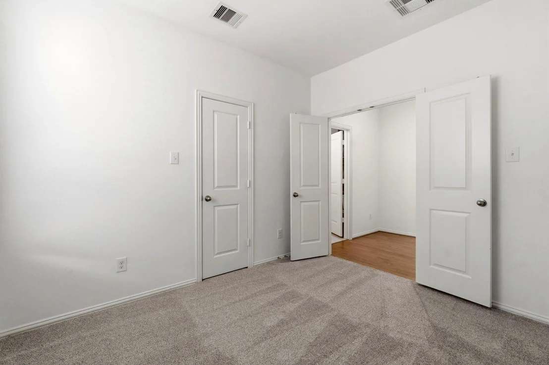 Photo of 141 Emory Birch Drive