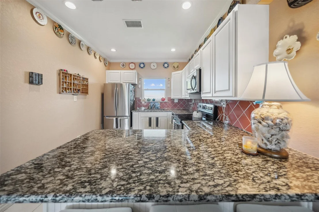 Photo of 521 Beachfront Drive