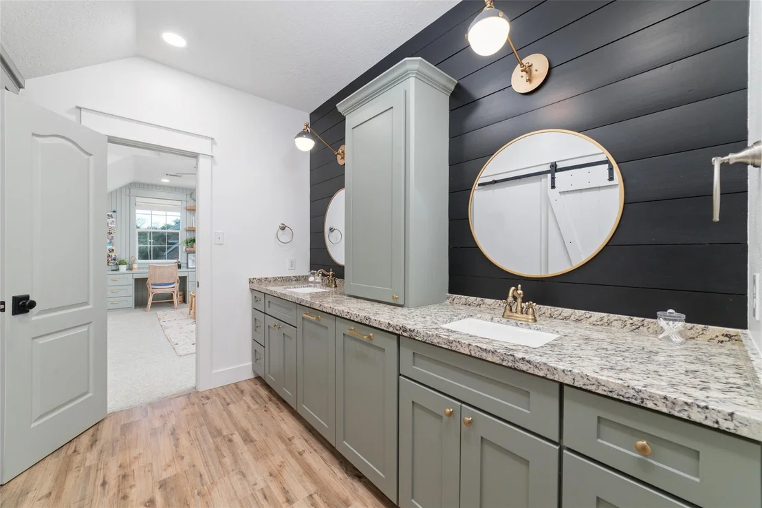 Photo of 21110 Frey Lane