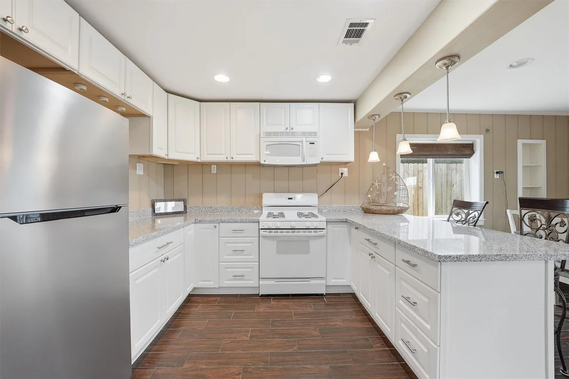 Photo of 7712 Channelview Drive