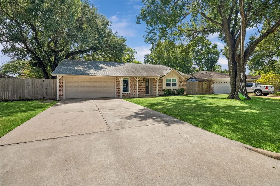 Photo of 2622 Parana Drive