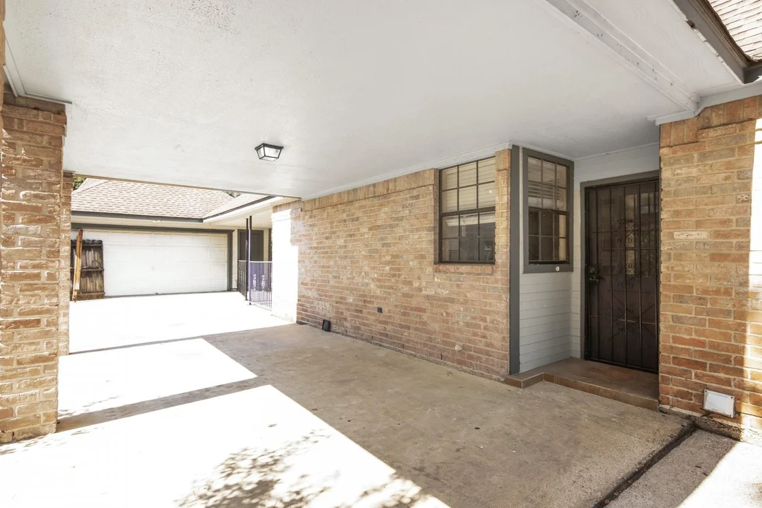 Photo of 6039 Spring Creek Lane