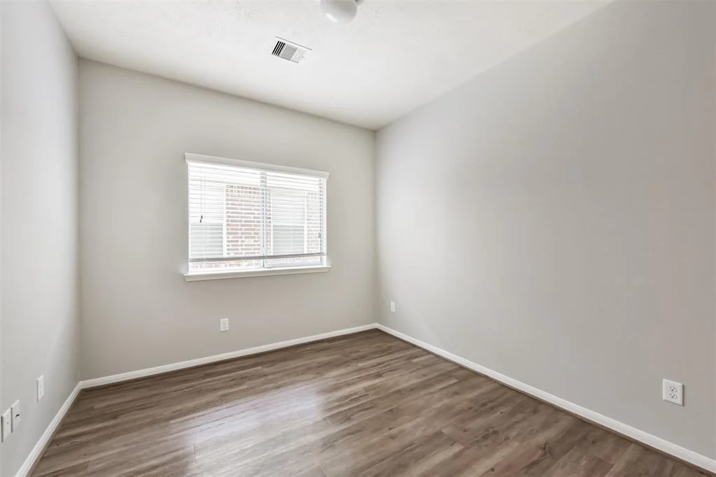 Photo of 5206 Lakota Trail