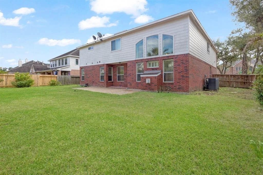 Photo of 11609 Bay Ledge Drive