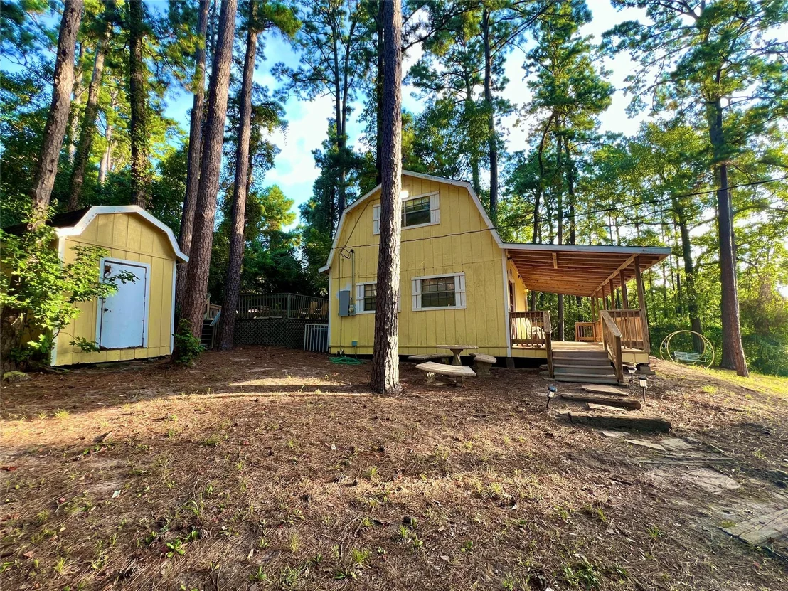 Photo of 1 Hilltop Circle