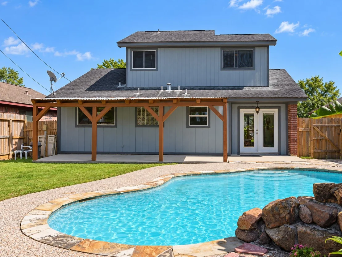 Photo of 3107 Edgewood Drive