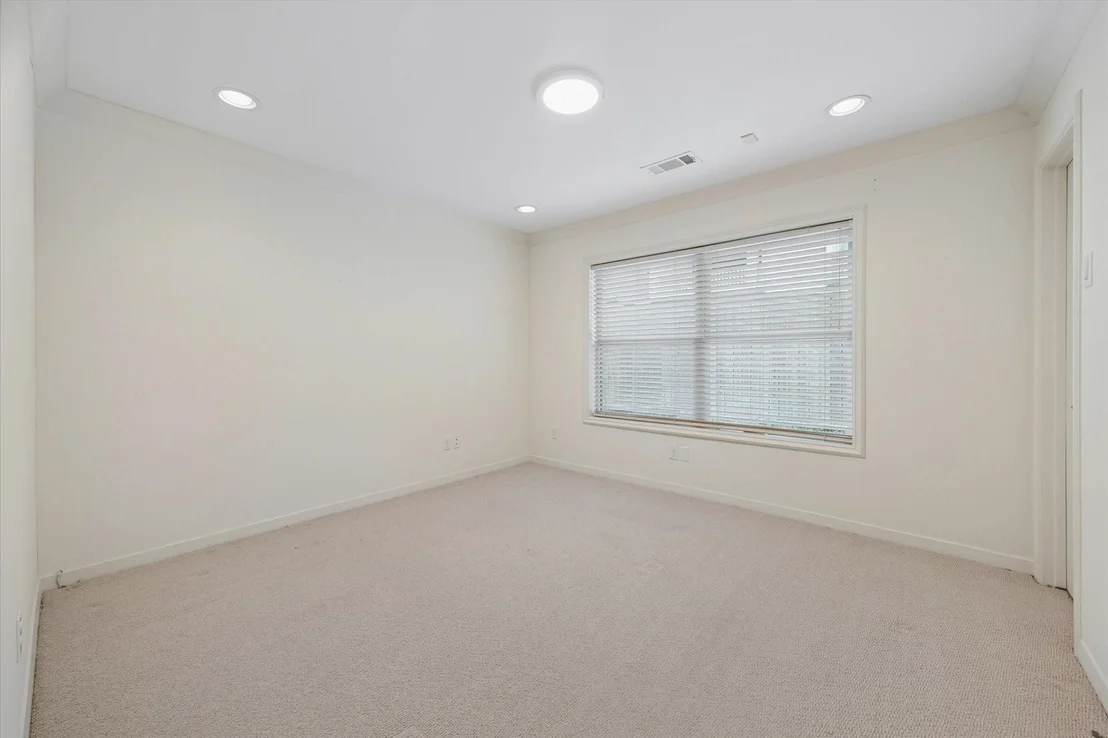 Photo of 242 Maple Valley Road