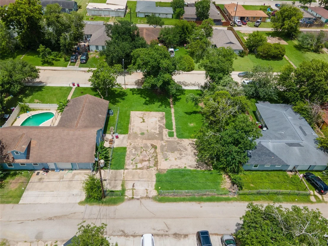 Photo of 1735 W 7th Street