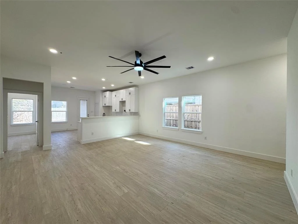 Photo of 19918 Great Elms Drive
