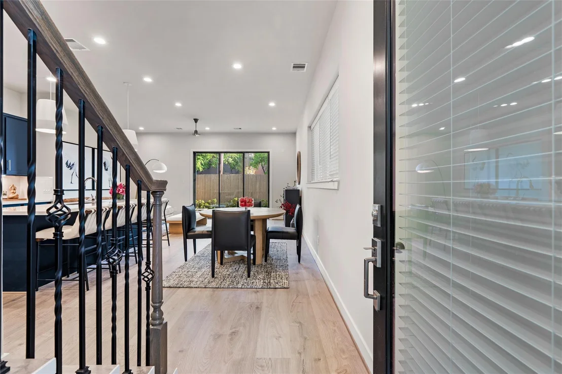 Photo of 3925 Willowbend Point Drive