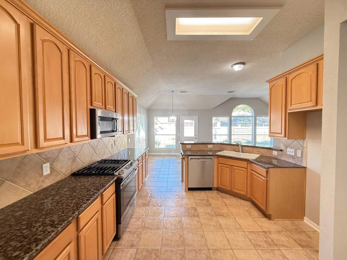 Photo of 7411 Maple Run Drive