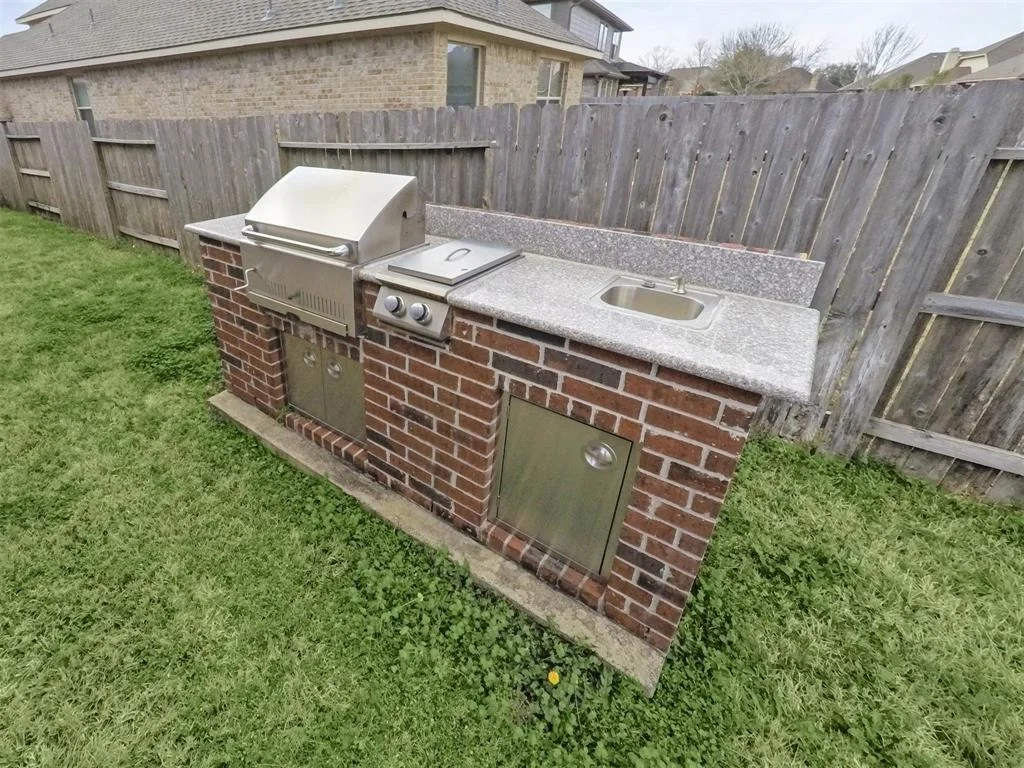Photo of 18818 Cove Mill Lane