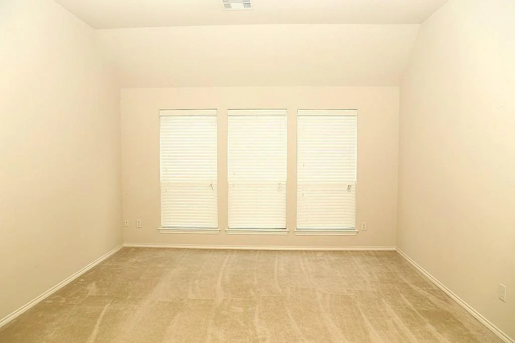 Photo of 2926 Hebert Trail Drive