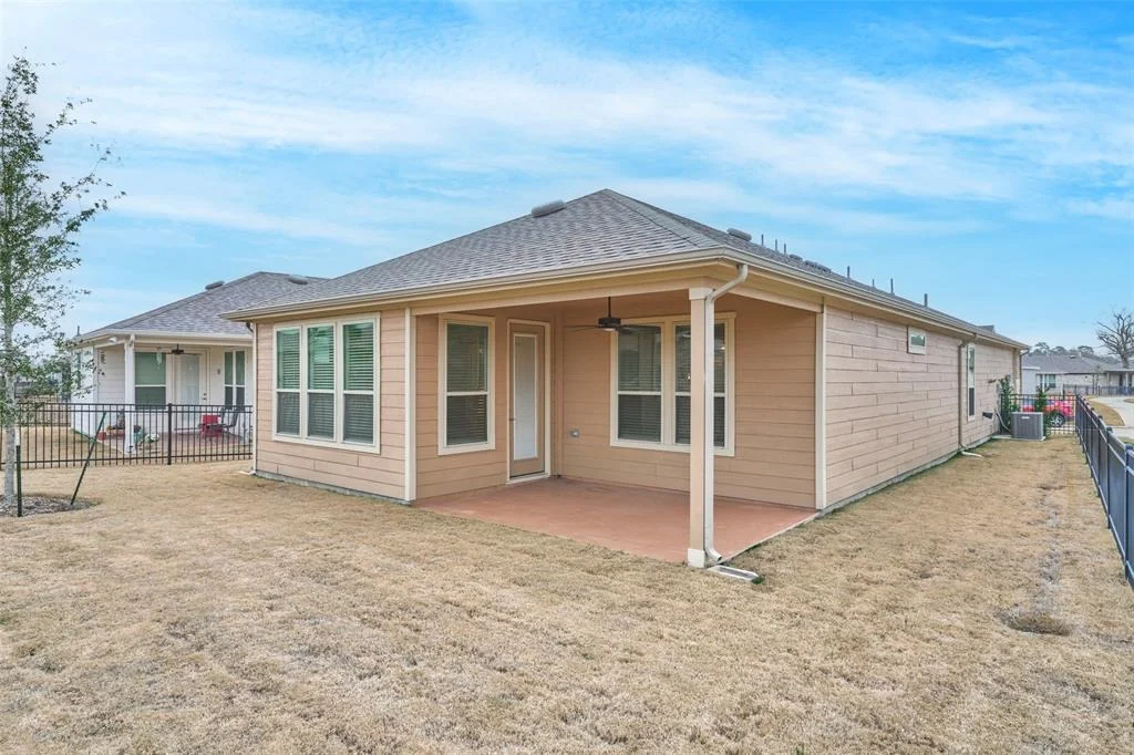 Photo of 9919 Monarch Landing Cove