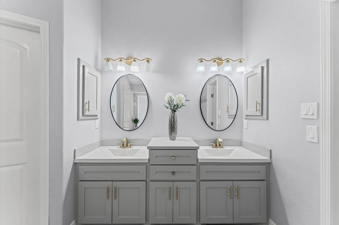 Photo of 6218 Knollwood Trail