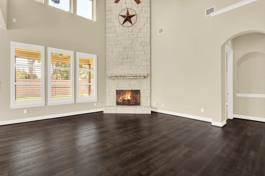 Photo of 9039 Charncross Lane