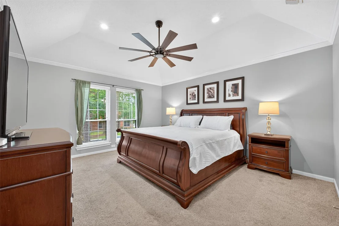 Photo of 17811 Woodlode Lane