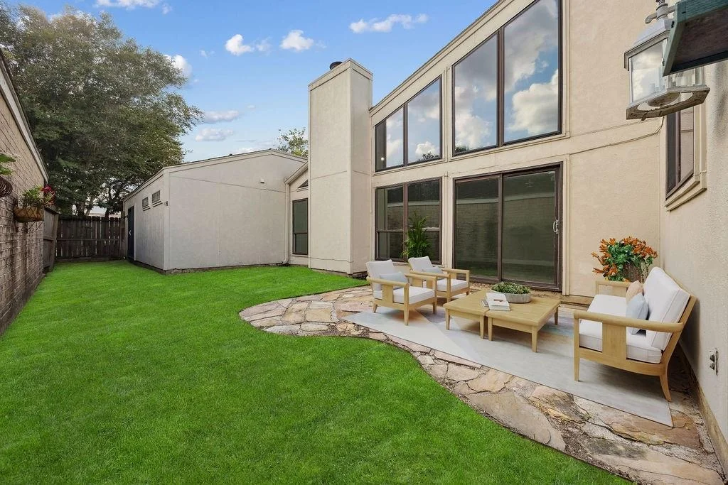Photo of 2003 Wilcrest Drive