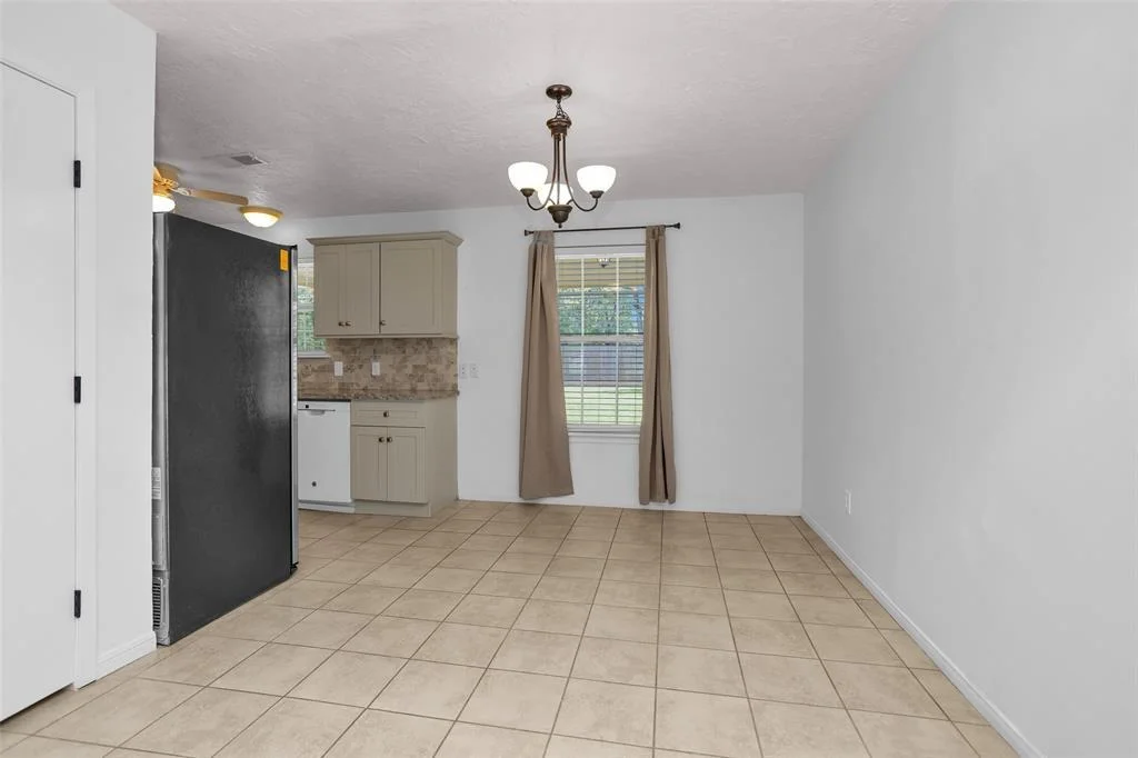 Photo of 814 Whipporwill Road