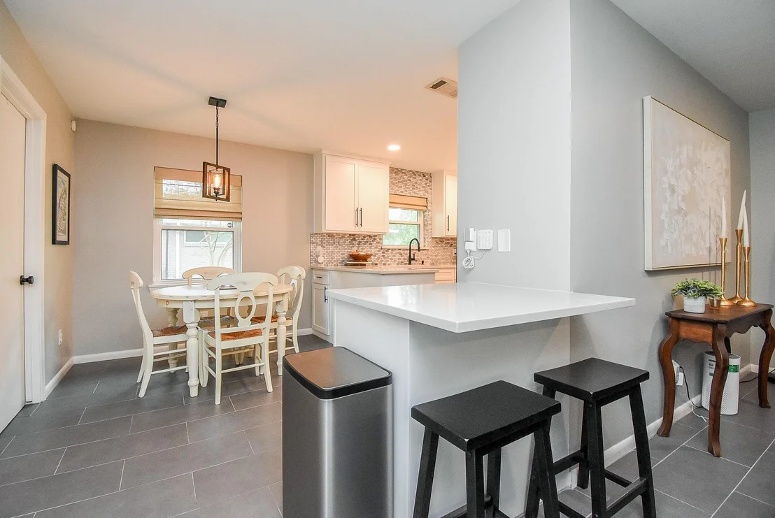 Photo of 5727 Arboles Drive