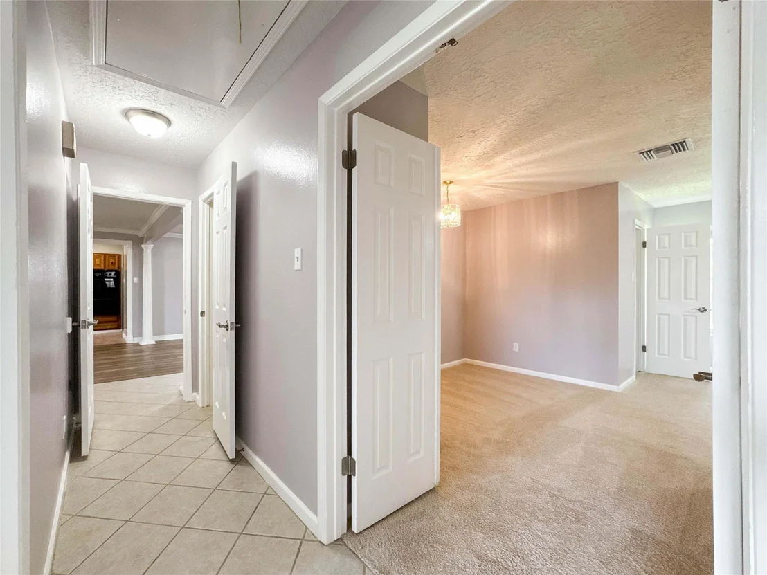 Photo of 39 Oak Harbor Drive