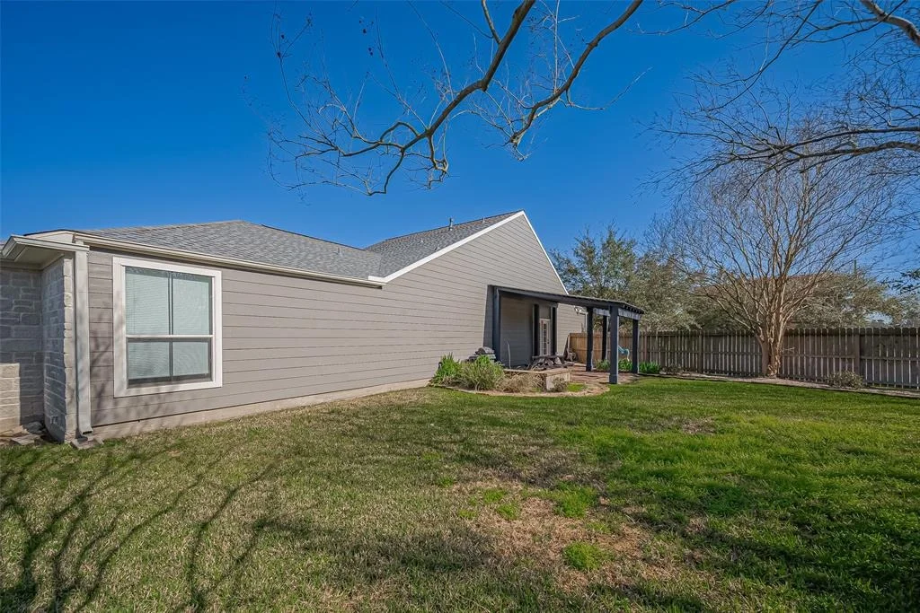 Photo of 2811 Legends Crest Drive