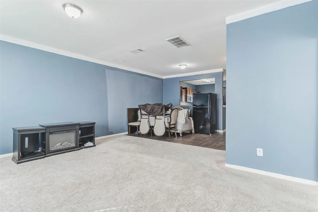 Photo of 2098 Saras Way